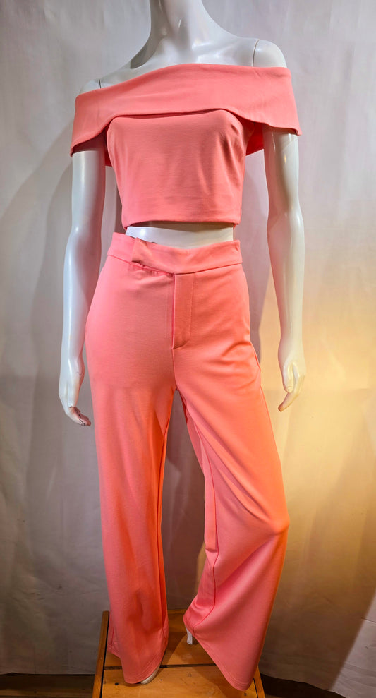 2pc summer set with light weight stretch material.